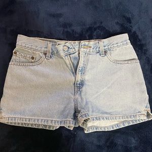 Levi’s shorts